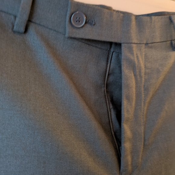 Calvin Klein Men's Gray Trousers Pants 32*30 NWT Slim fit - Picture 2 of 6